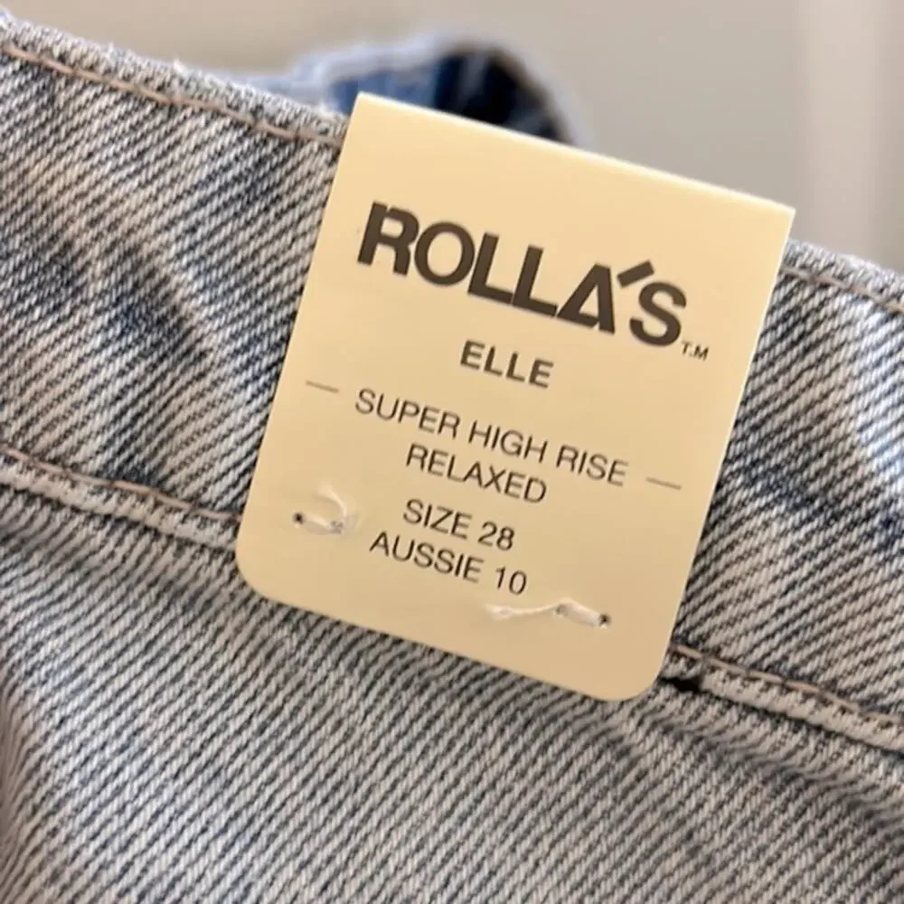 NWT Rolla’s Elle Super High Rise relaxed fit jeans in Garage Worn, 28